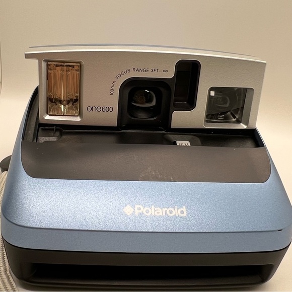 Vintage Polaroid One 600 Film 100mm Focus Range Instant Camera Blue/Blk untested - Picture 2 of 11